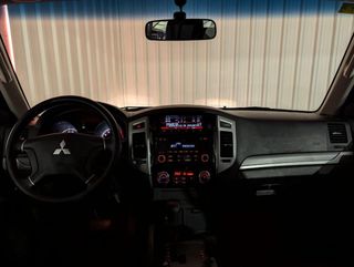 MITSUBISHI MONTERO 5P 3.2 DI-D 190CV SPIRIT AUTO