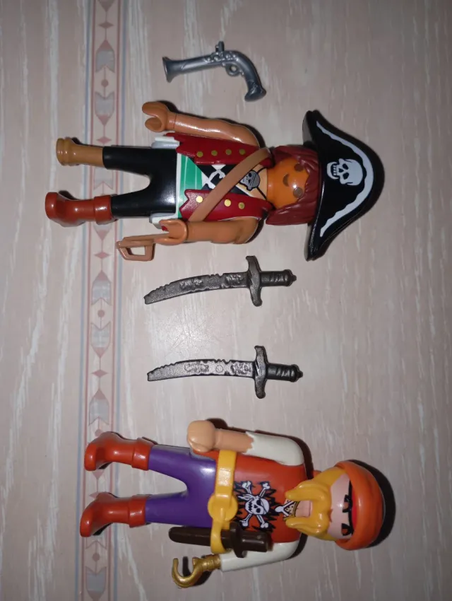 Playmobil 2 Piratas con Accesorios