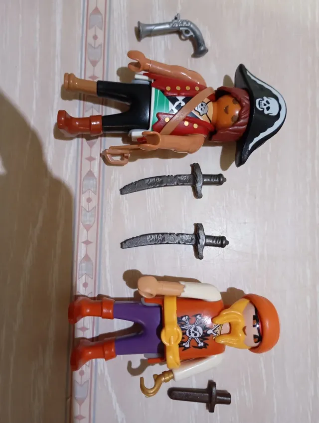 Playmobil 2 Piratas con Accesorios