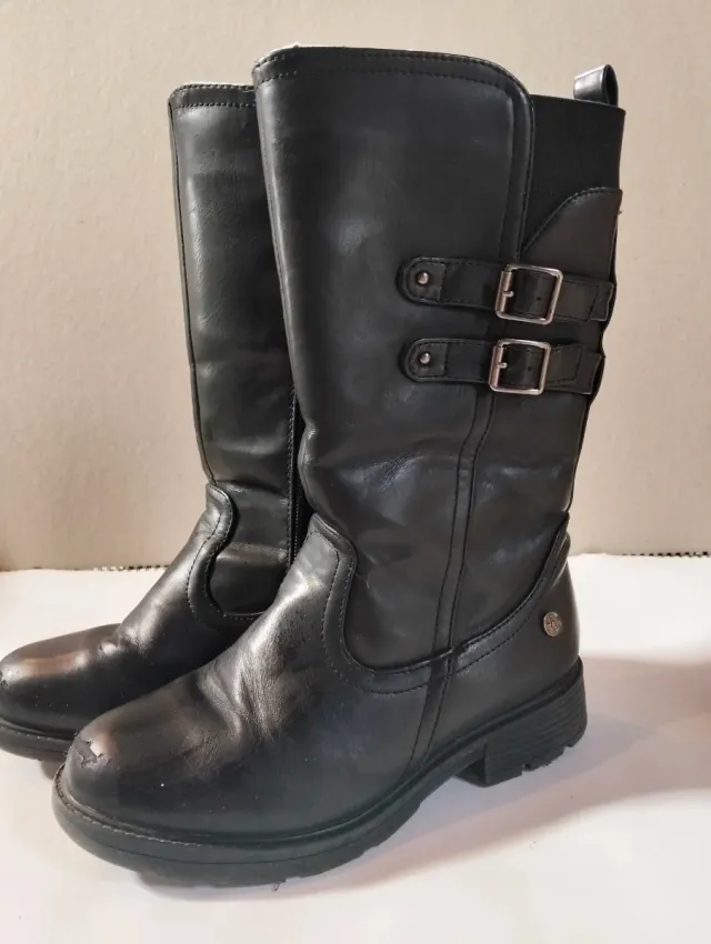 Lote 2 botines Zara y Xti T33