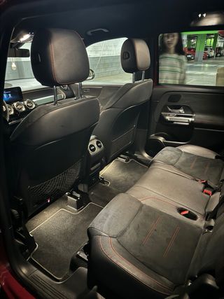 Mercedes-Benz GLB 2021