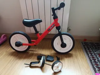 Bicicleta infantil roja