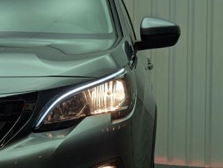 PEUGEOT 3008 1.5 BLUEHDI 130CV EAT8 ACTIVE BUSINESS