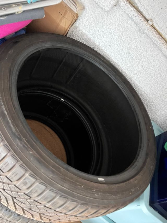 Neumáticos Yokohama 325/30/21R