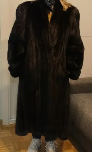 Abrigo largo tipo BISON