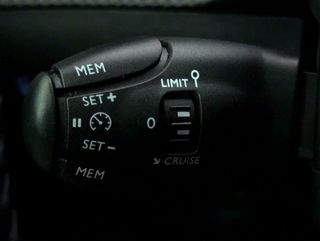 PEUGEOT E-2008 ELECTRICO ALLURE PACK 136CV