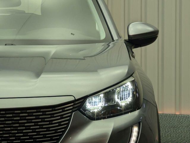 PEUGEOT E-2008 ELECTRICO ALLURE PACK 136CV