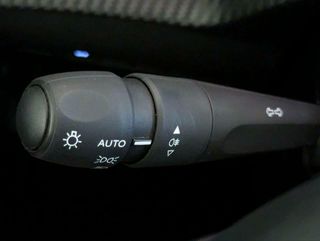 PEUGEOT E-2008 ELECTRICO ALLURE PACK 136CV