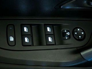 PEUGEOT E-2008 ELECTRICO ALLURE PACK 136CV