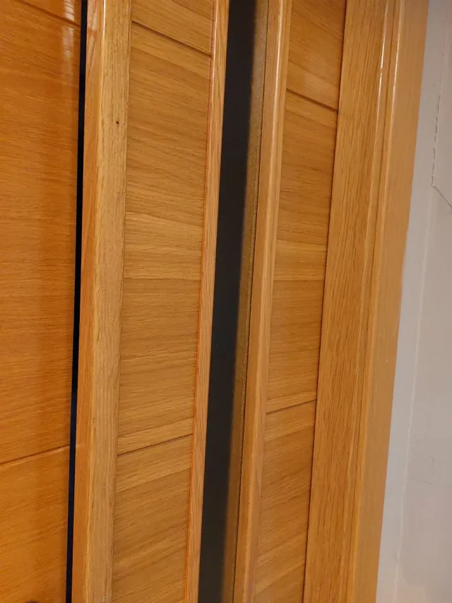 Puerta doble acristalada madera salón