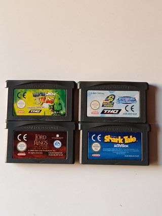 Consola Game Boy Advance + 4 juegos