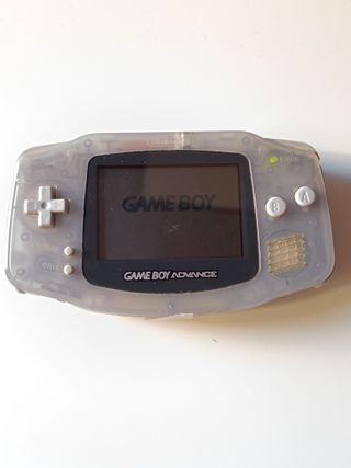 Consola Game Boy Advance + 4 juegos
