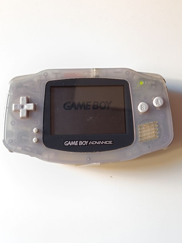 Consola Game Boy Advance + 4 juegos