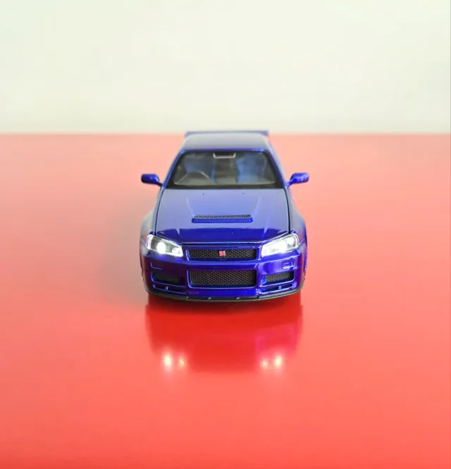 Nissan Skyline GT-R escala 1/32.