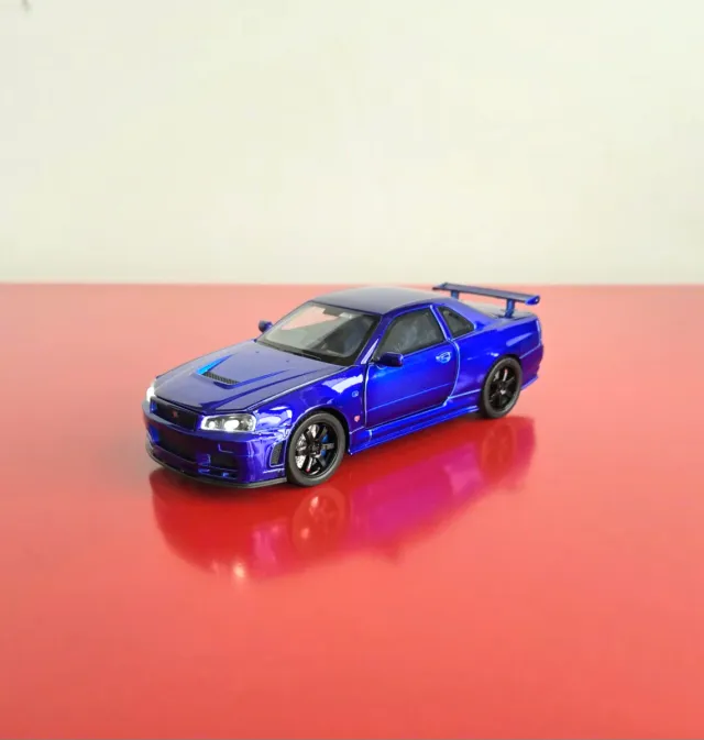 Nissan Skyline GT-R escala 1/32.