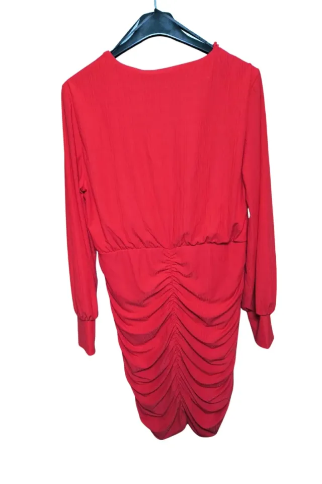 Vestido VILA rojo curvy fruncido elástico