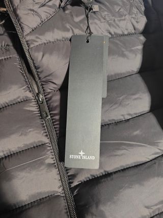 Chaqueta acolchada negra tipo Stone Island | Talla
