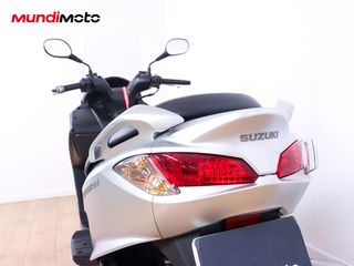 SUZUKI BURGMAN 200