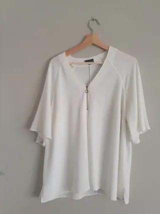Blusa blanca Couchel con cremallera