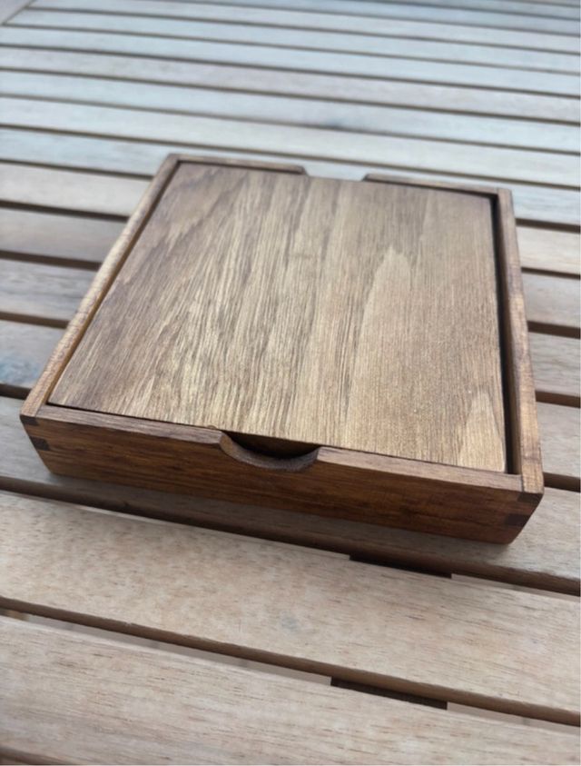 Gioco da tavolo solitario in legno