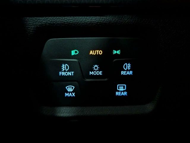 SEAT LEÓN SP 2.0 TDI 150CV DSG STYLE