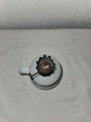 Lampada antica in vetro e ottone