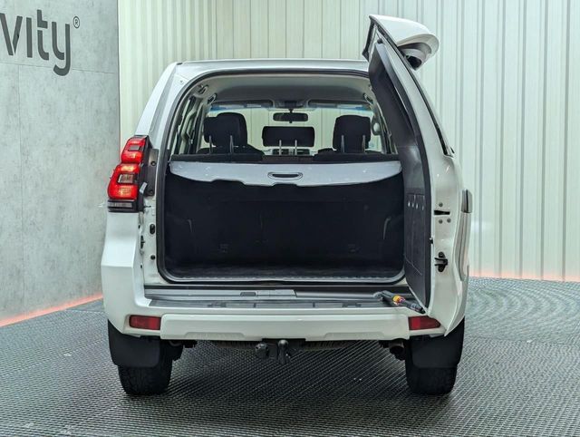 TOYOTA LAND CRUISER 2.8 D-4D 5PL GX 177CV