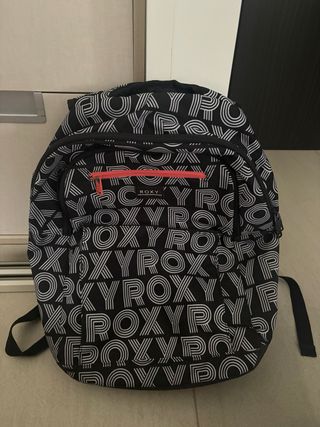 Mochila Roxy Negra y Rosa