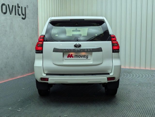 TOYOTA LAND CRUISER 2.8 D-4D 7PL GX 177CV