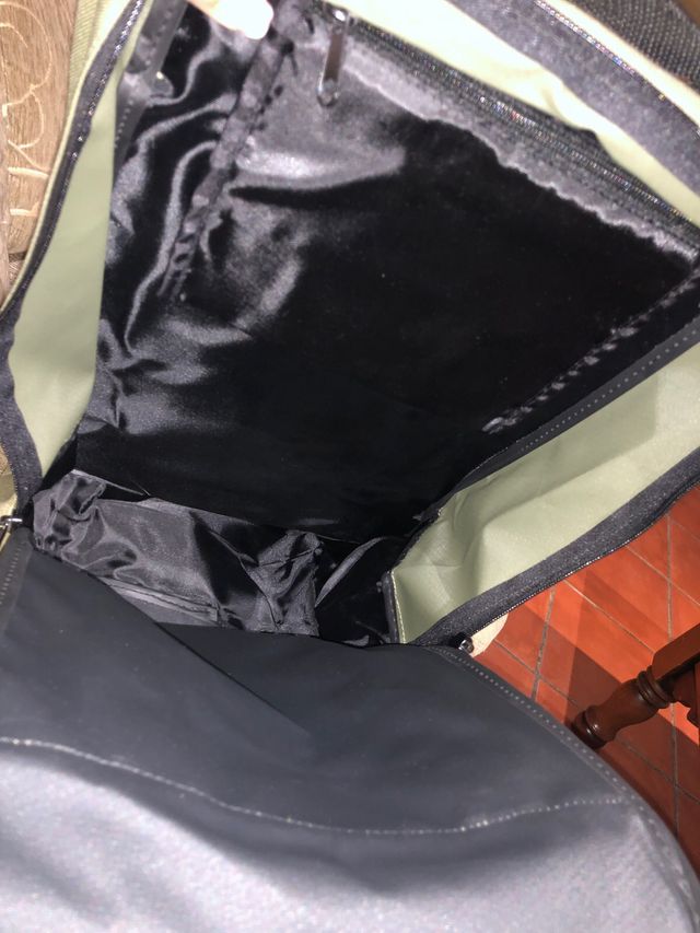 Mochila Lucky Strike negra y verde