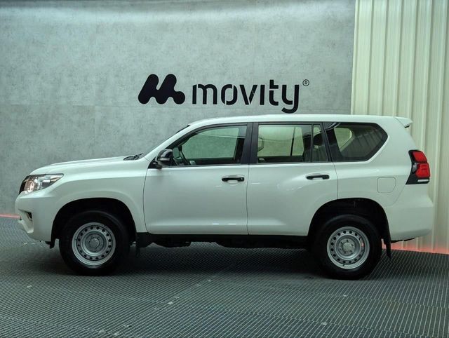 TOYOTA LAND CRUISER 2.8 D-4D 7PL GX 177CV