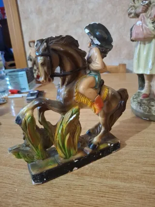 Figuras antiguas escayola