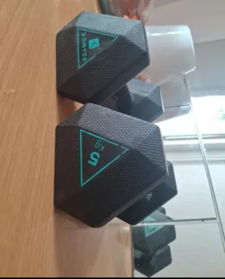 Lote 2 pesas 5kg, guantes y cuerda