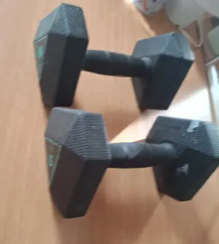 Lote 2 pesas 5kg, guantes y cuerda