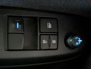 TOYOTA YARIS HIBRIDO 120H E-CVT 5P BUSINESS PLUS