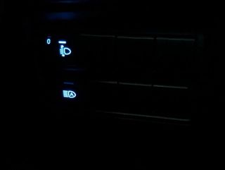 TOYOTA YARIS HIBRIDO 120H E-CVT 5P BUSINESS PLUS