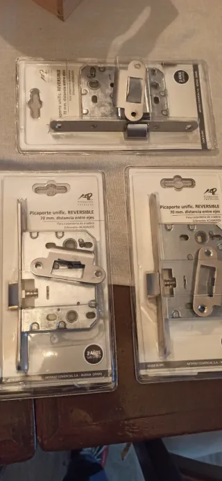 5 Picaportes reversibles 70 mm