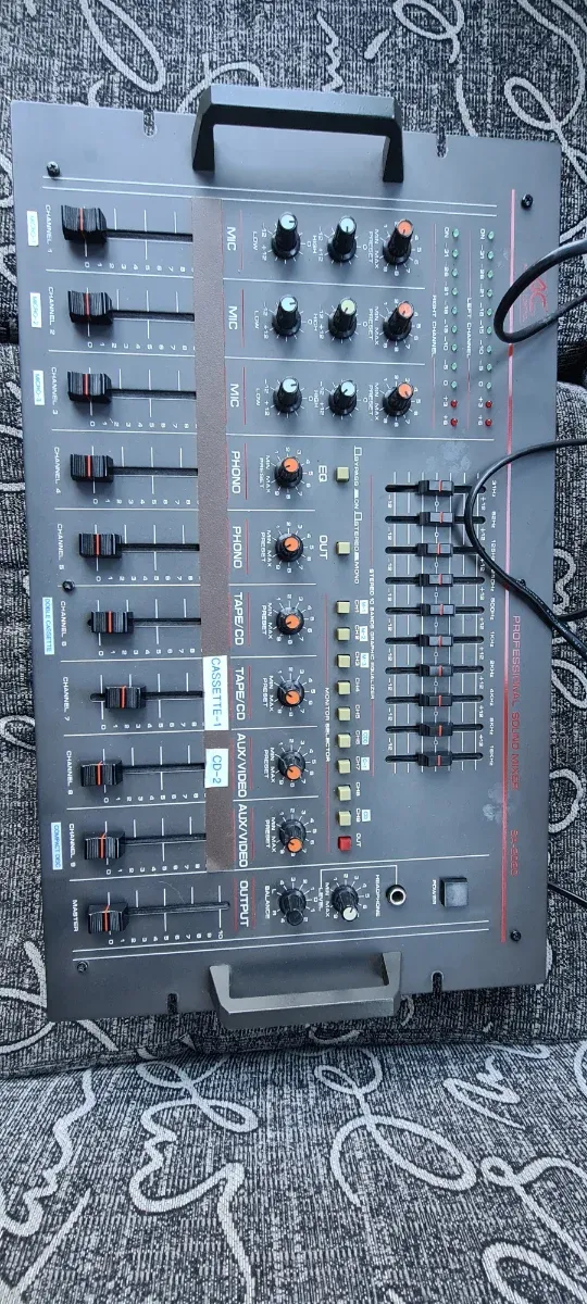 Mesa de Mistura Profissional Sound Mixer SA-2020