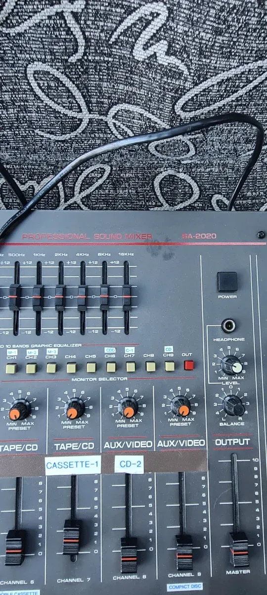 Mesa de Mistura Profissional Sound Mixer SA-2020