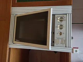 Microondas Moulinex 900W Grill