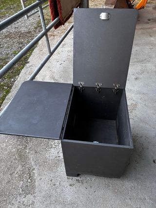 Mueble Camper Arcon con Mesa Plegable Furgomania