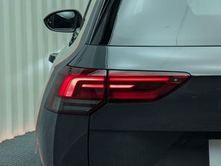 VOLKSWAGEN GOLF LIFE VARIANT 2.0 TDI 115CV DSG7