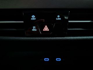 VOLKSWAGEN GOLF LIFE VARIANT 2.0 TDI 115CV DSG7