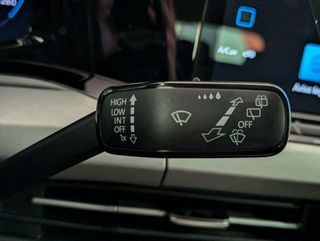 VOLKSWAGEN GOLF LIFE VARIANT 2.0 TDI 115CV DSG7