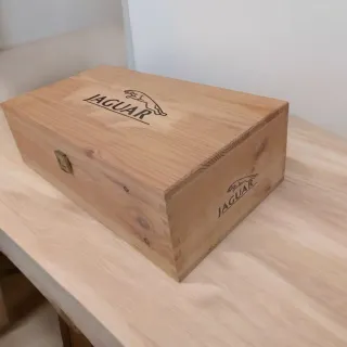 Bauletto portagioie Jaguar in legno 35x20