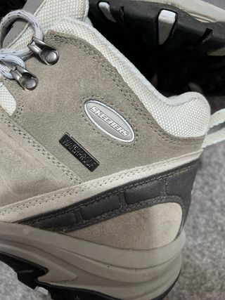 Botas Skechers Outdoor Montaña Beige/Gris