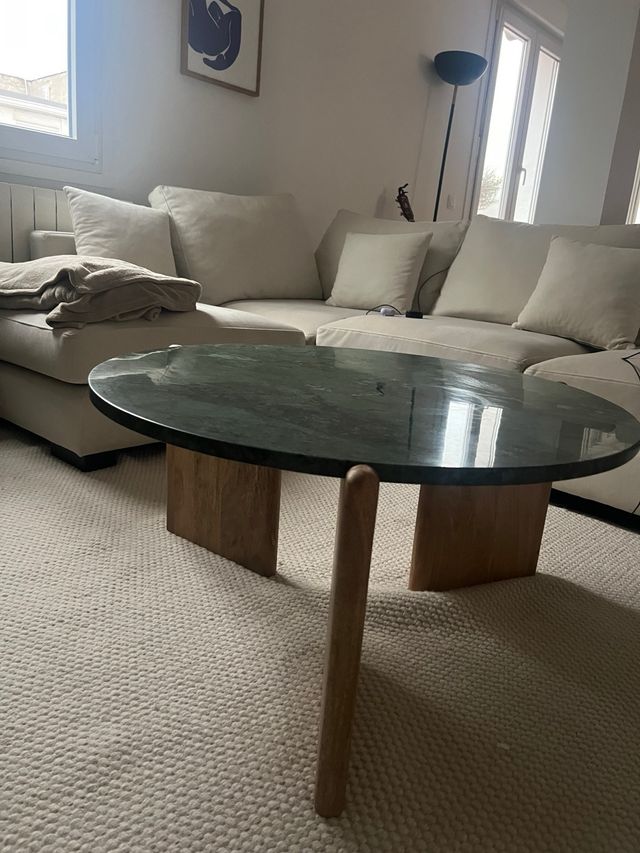 Mesa redonda mármol y madera