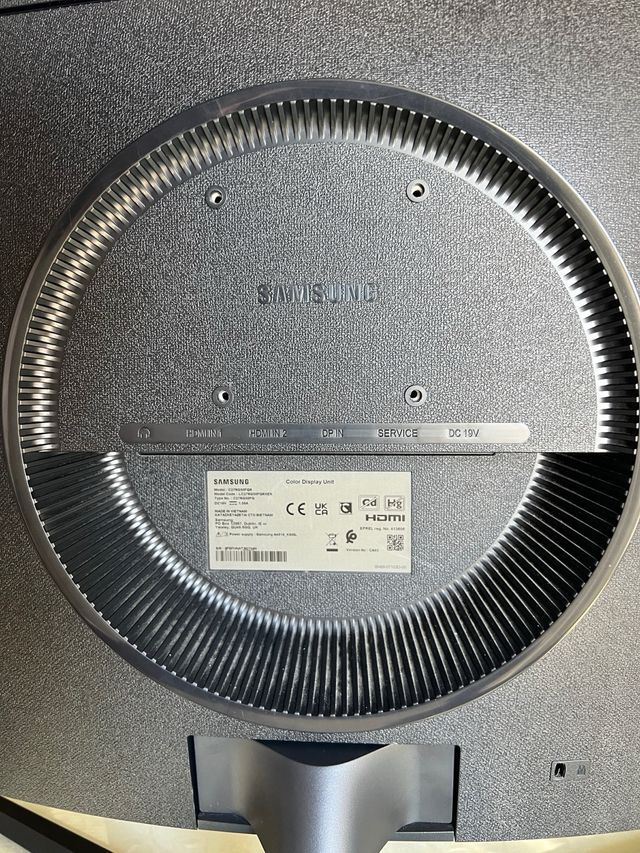 Monitor Samsung Odyssey CRG5 27'' Curvo FHD 240Hz