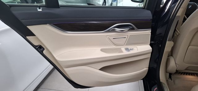 BMW Serie 7 730D AUTOMATICO 2016