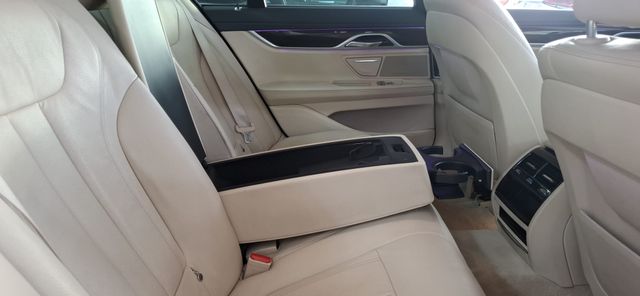 BMW Serie 7 730D AUTOMATICO 2016